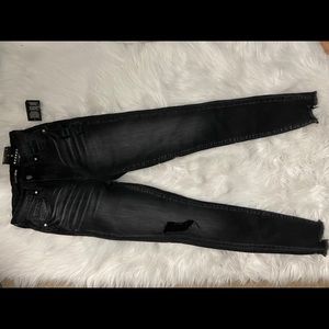 Skinny jeans-Fashionnova